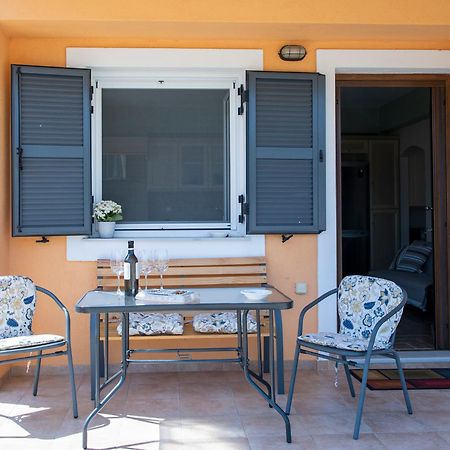 Villa Nick'S House Aegina Esterno foto