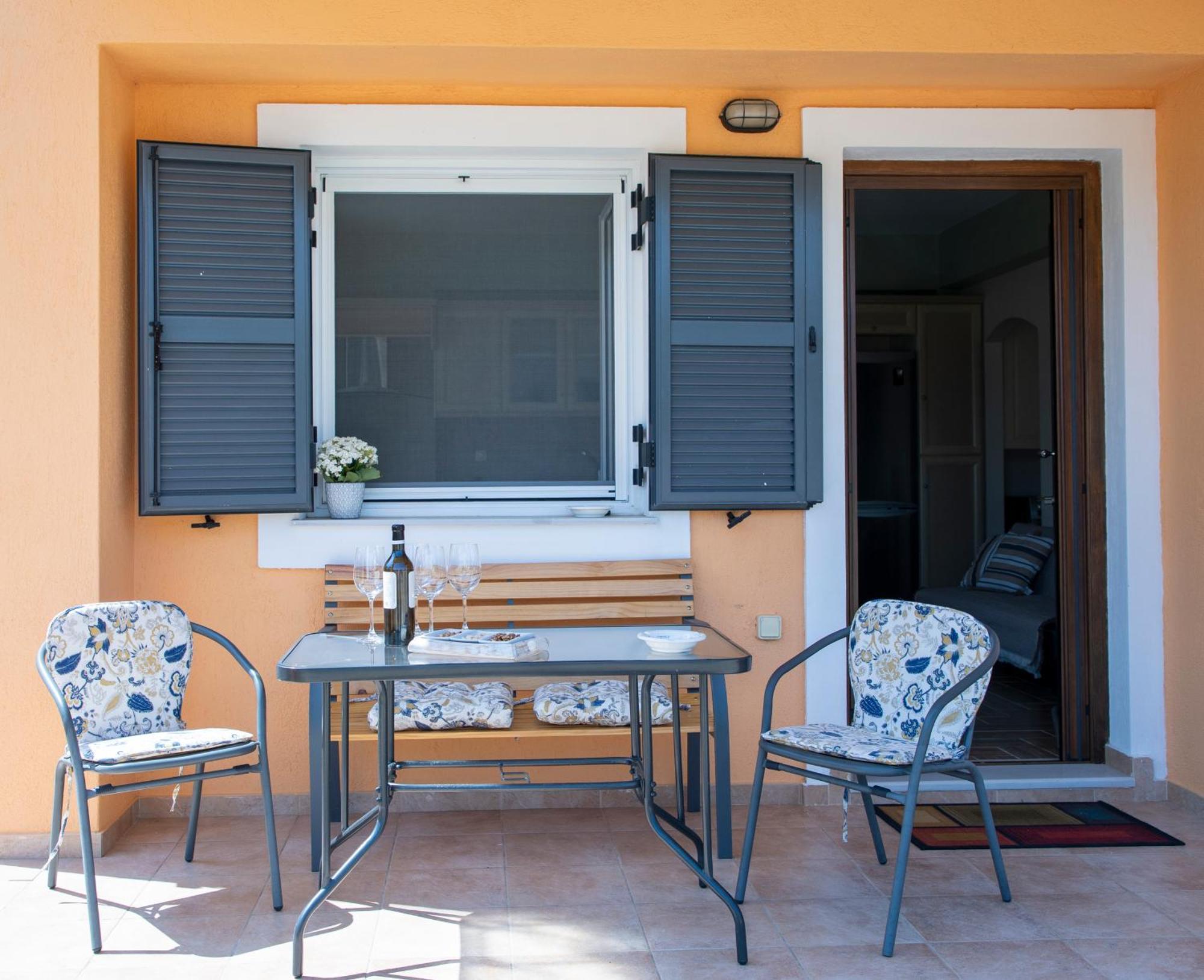 Villa Nick'S House Aegina Esterno foto