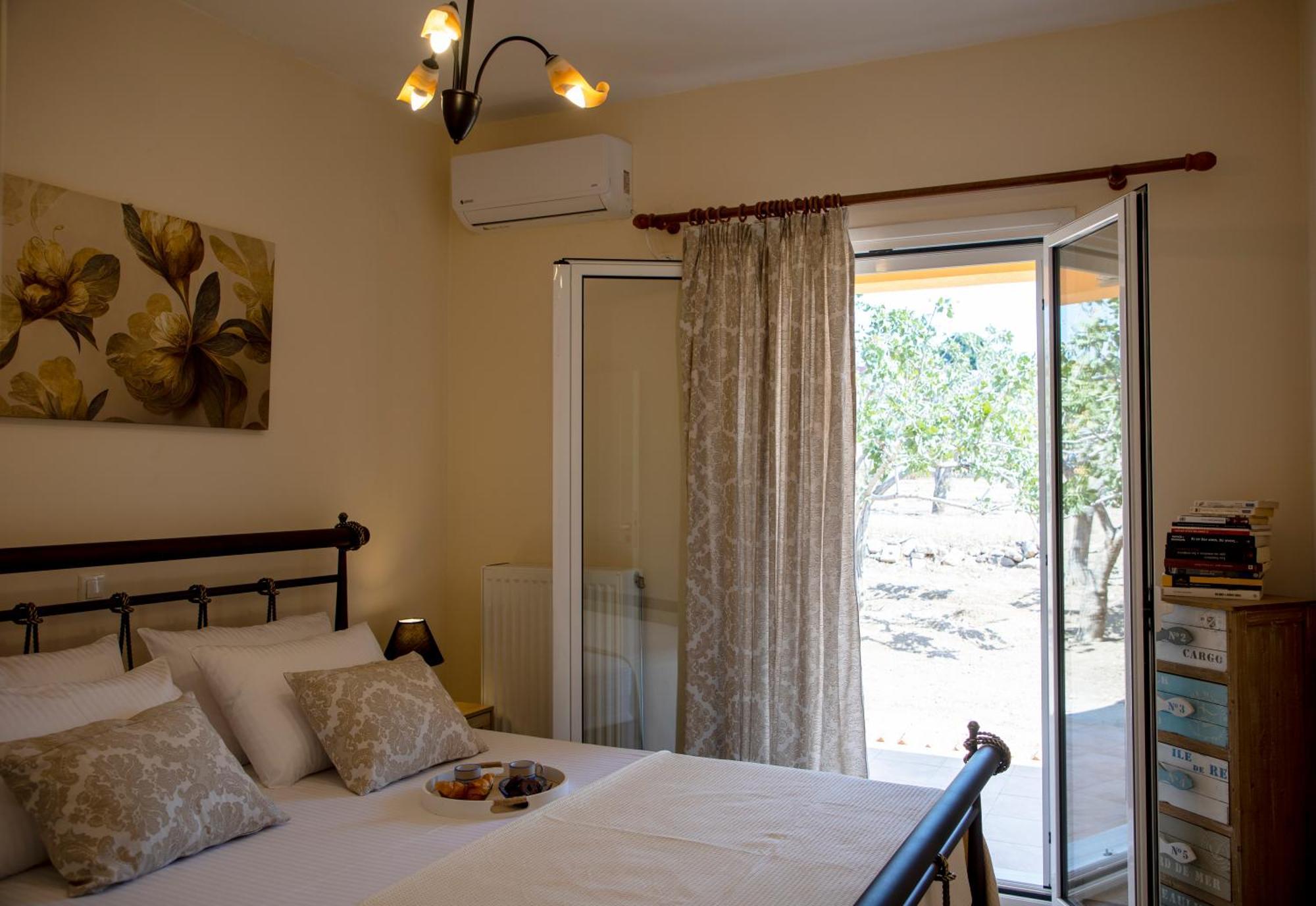 Villa Nick'S House Aegina Esterno foto